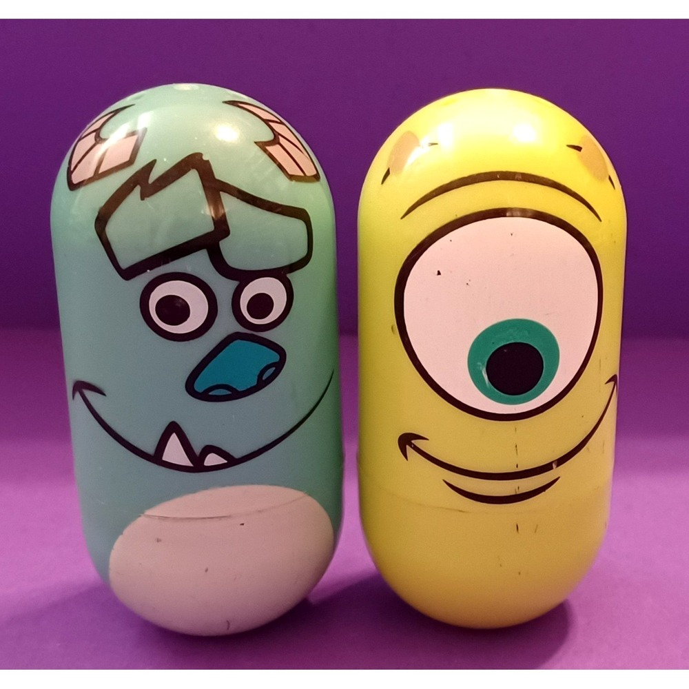 2 Vintage 2005 Disney Pixar Kellogg's Monsters Inc Mike #32 & Sulley #43 Wobbler